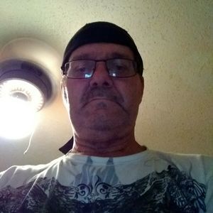 Meet your Posher, Kenneth